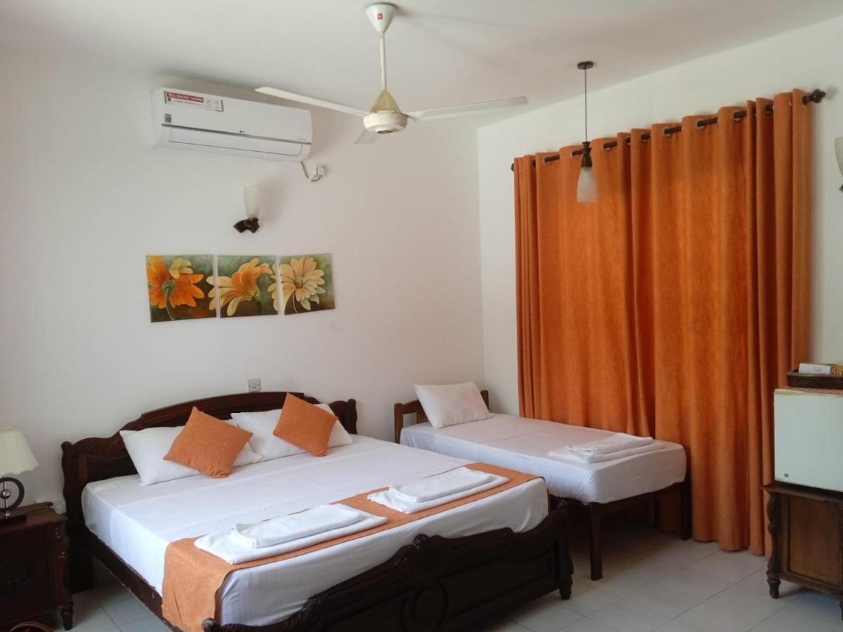 Elegance Oasis, Colombo 3 Hotel Екстериор снимка